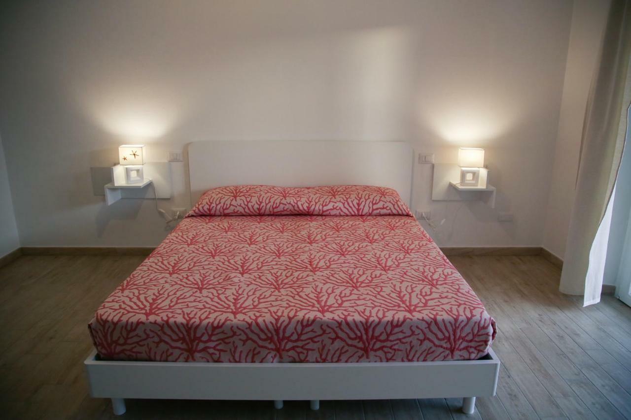 B&B Le Tre Spiagge Calasetta Dış mekan fotoğraf